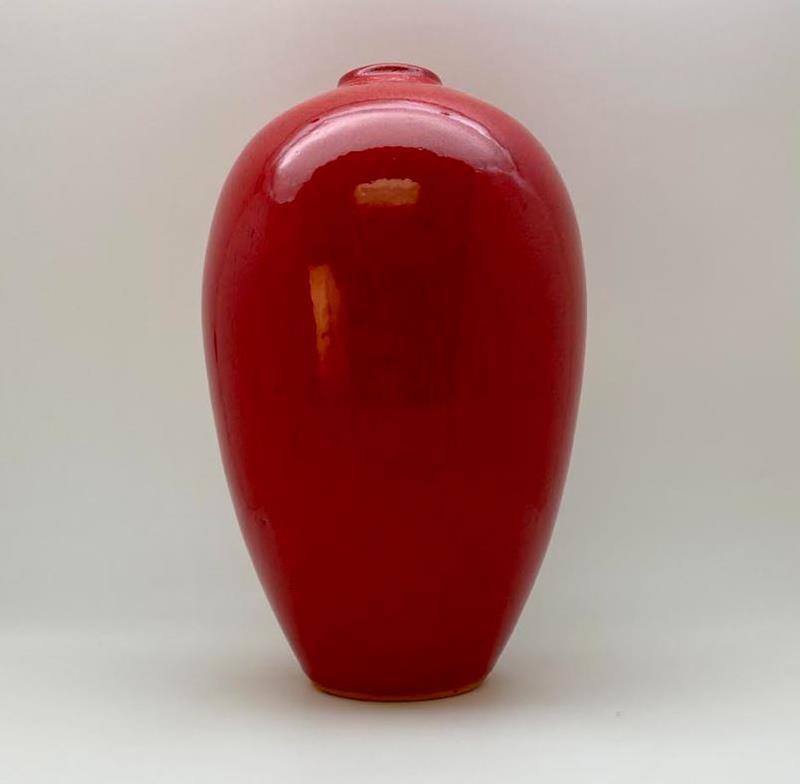 Med. Red Egg Vase