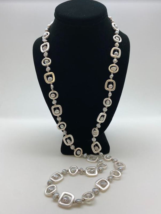 36"Silver W/Gray Pearls Geo Necklace