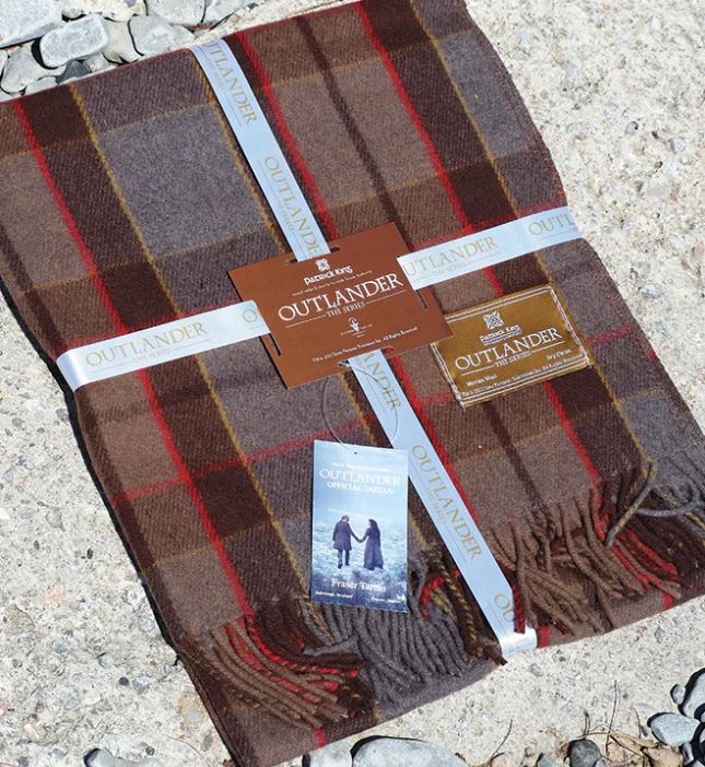 Outlander Fraser Tartan Knee Blanket